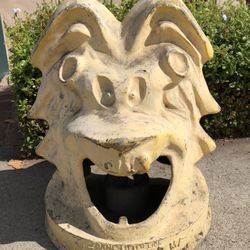 Vintage Gametime Litchfield MIchigan Iron Leo The Litter Lion Please Feed Me 