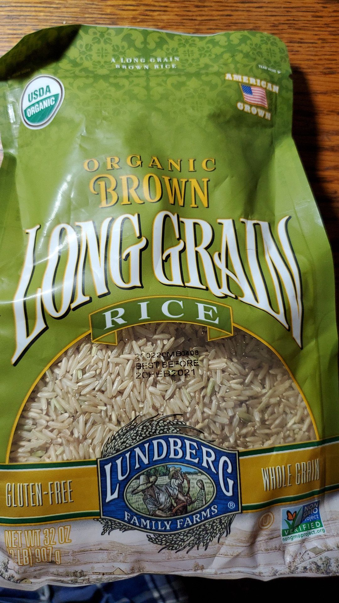Lundenberg organic brown long grain rice 1/2 lb bag best before February 2021 $2