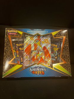 Pokémon Shining Fates Box