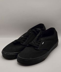 Vans Black Canvas Low Top Sneakers Mens 10.5 All Black