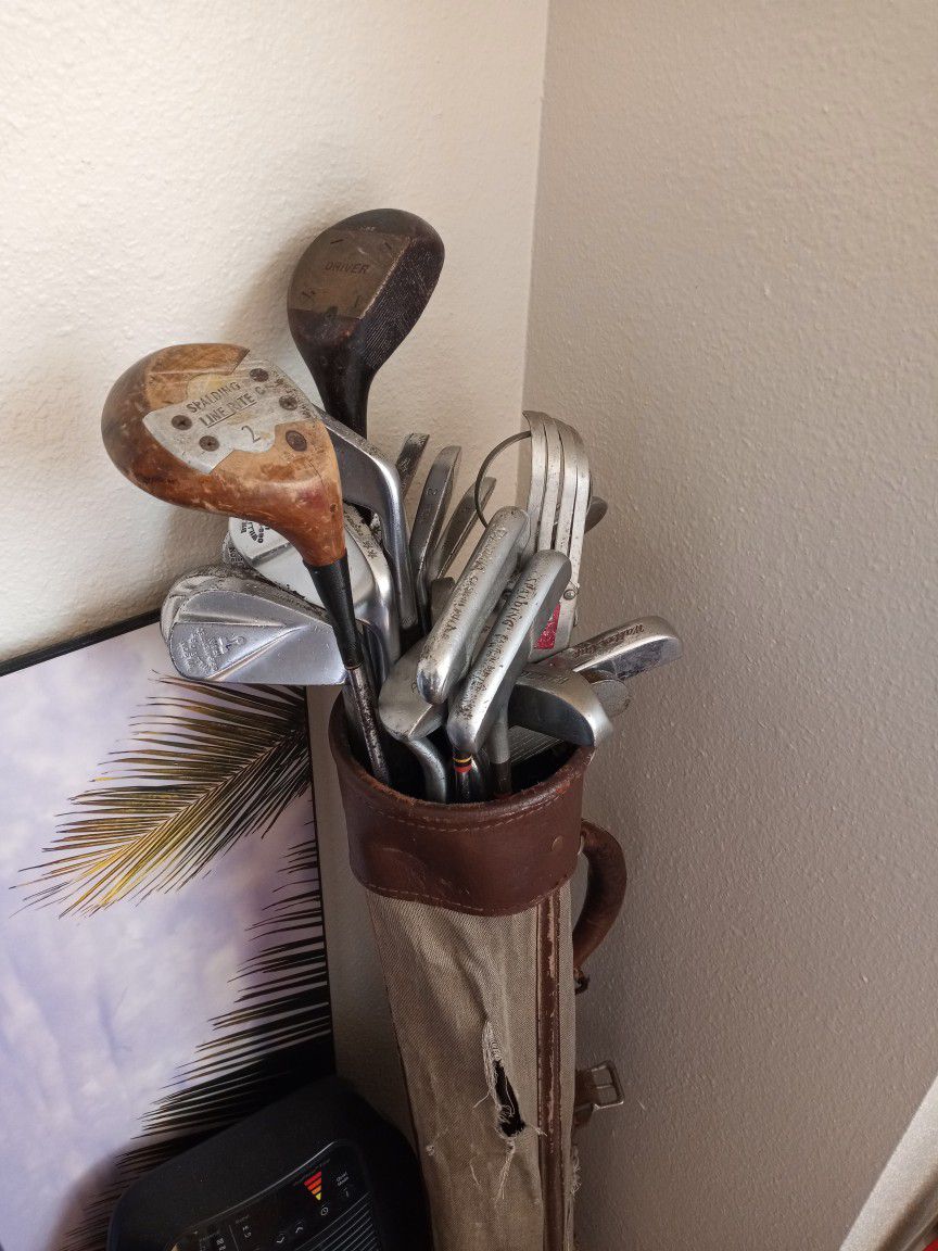 VINTAGE GOLF CLUBS 1940s To 1970s