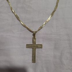 14 K Serpentine Braided Chain With Cross