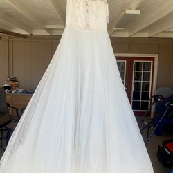 Romona Keveza Wedding Dress