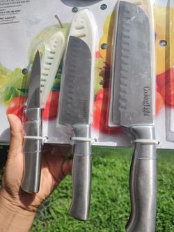 3 Kitchen knife set w/ Scissors $7