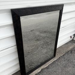 Tommy Bahama Style Bamboo Reed Framed Accent Wall Vanity Mirror! Great condition!  36x46in