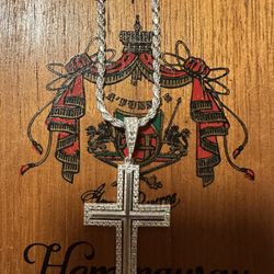 Cross Chain And Pendant Combo 