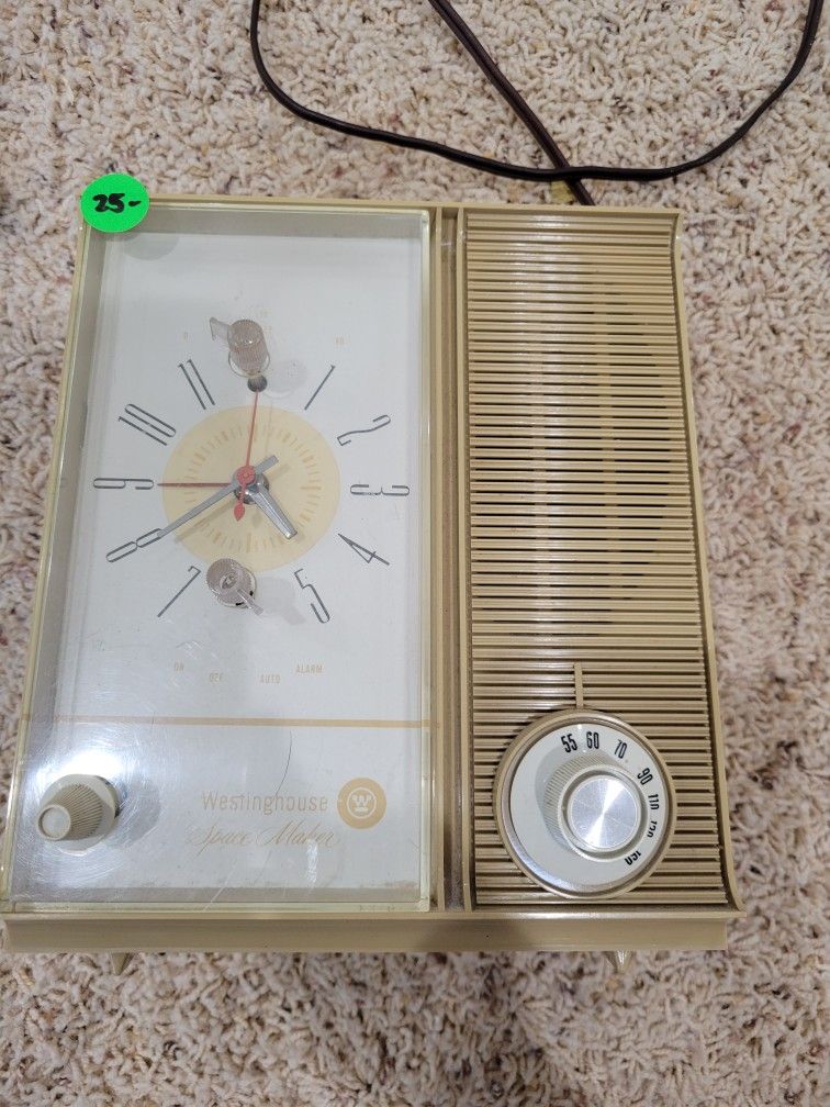 Westington Space Maker Radio