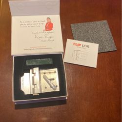 Flip Lok