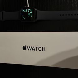 Apple Watch SE 2024