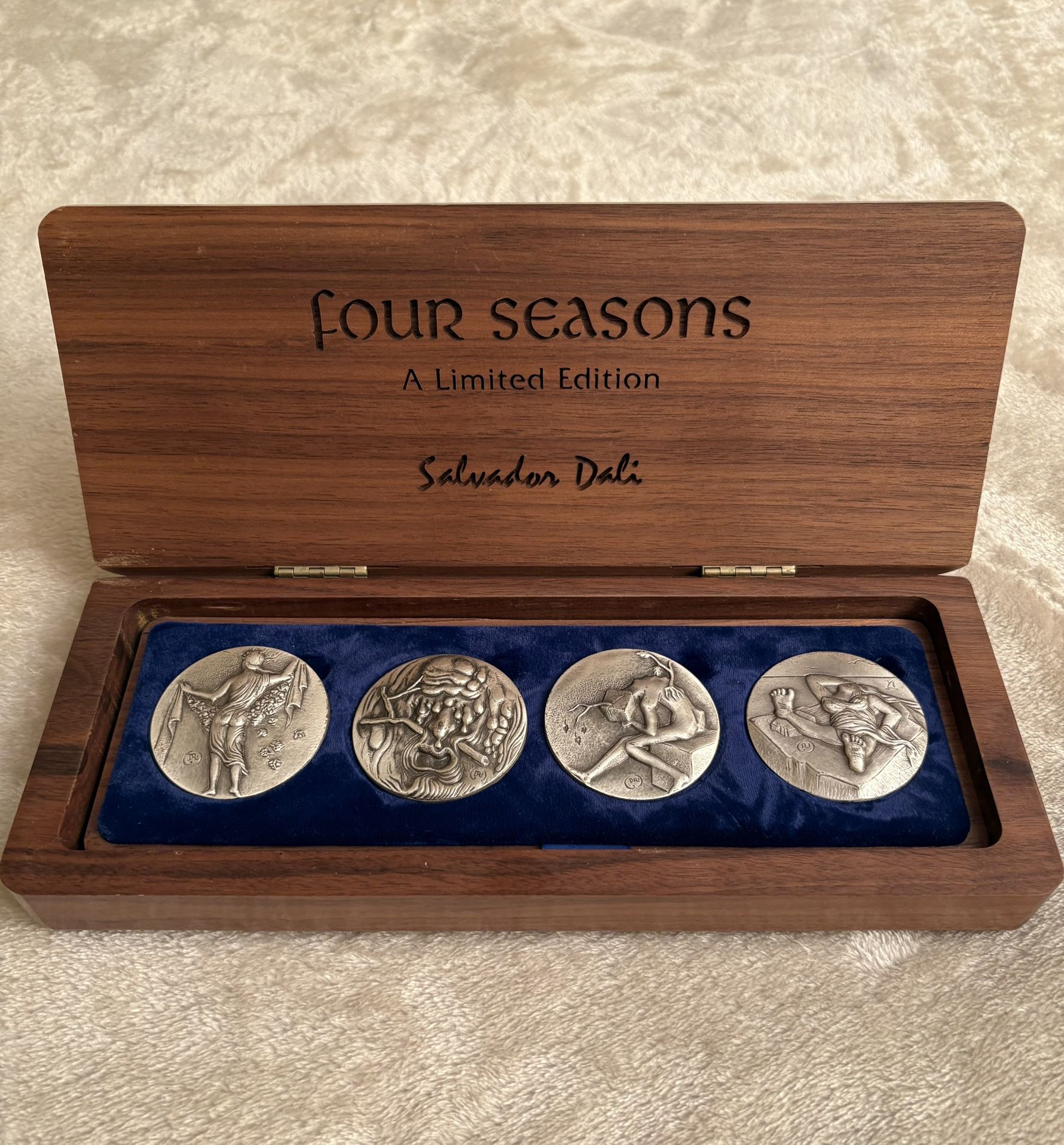 Salvador Dali ''Four Seasons'' 99.9% Silver Medallion Set