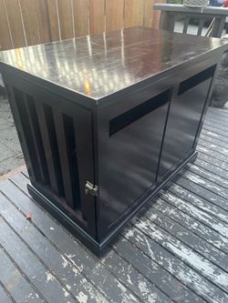 Nice big Wooden Pet Crate with 1 door