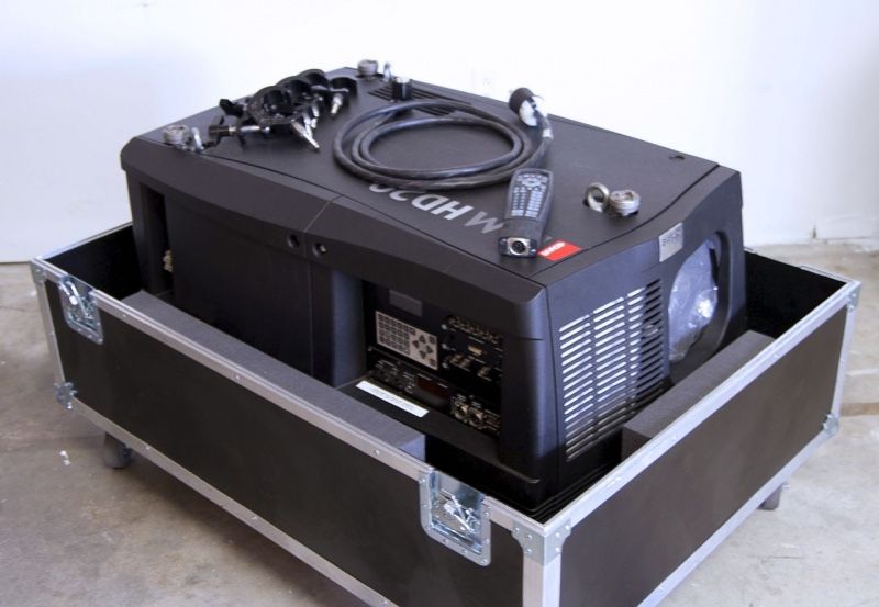 Barco FLMHD20 Projector - Ready to Show Off the Big Game!
