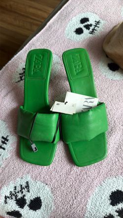 Zara Green Padded Leather Mule Sandals