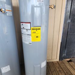 AO SMITH 40 GALLON ELECTRIC WATER HEATER WITH 1YEAR WARRANTY 1AÑO DE GARANTIA POR ESCRITO 