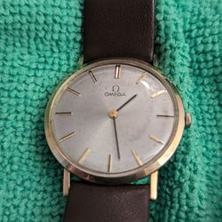 Vintage Omega Ultra-Thin 14K Solid Gold Men’s Wristwatch D6672