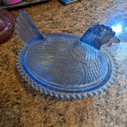 Indiana Glass Company blue Hen on a Nest 