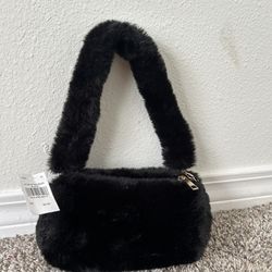 black throw purse