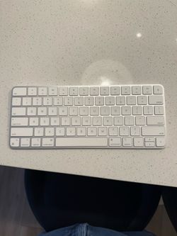 Apple Magic Keyboard