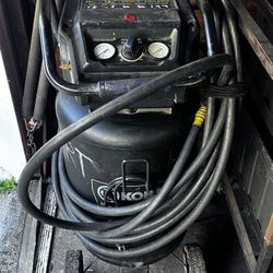 Kobalt 20 Gal Compressor 
