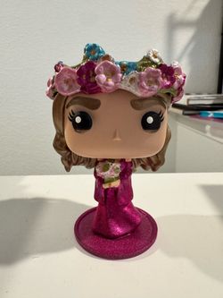 Custom ACOTAR Elain Funko Pop | Pages of the Night | 2021