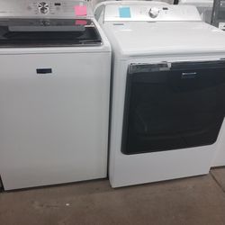 Maytag Heavy Duty Electric Washer And Dryer Set