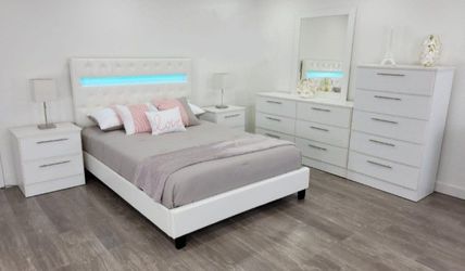 Bedroom Set ( Juego De Cuarto)🌟Sold separately too🌟Fast delivery