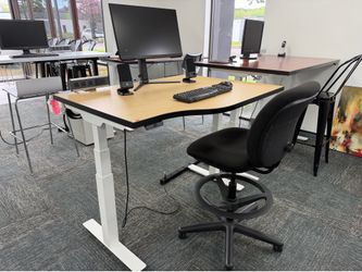 Sit Stand Desk - Steelcase