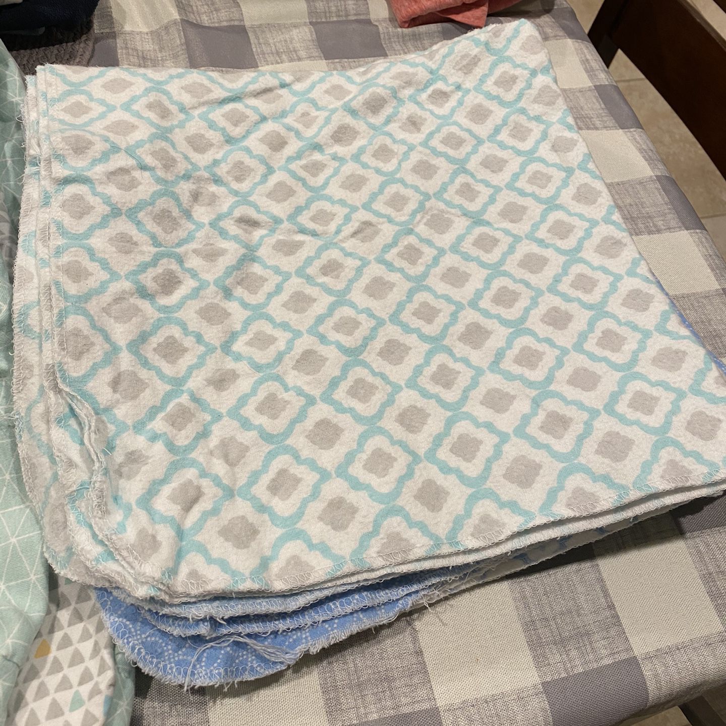 Baby Swaddles Blankets & Caps