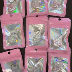 Keychains/ Purses & Backpacks
