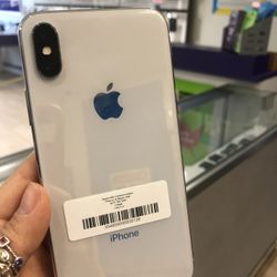 Factory unlocked iPhone x 64 gb, excellent conditions store warranty 