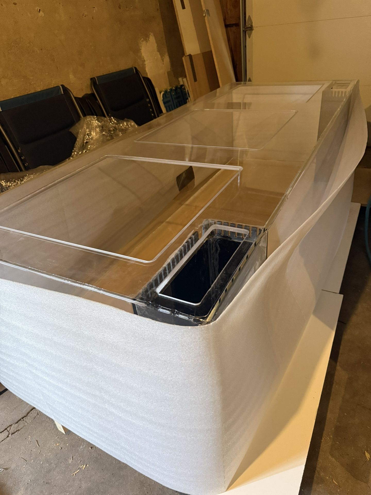 350G acrylic aquarium - Brand New but damaged in shipping