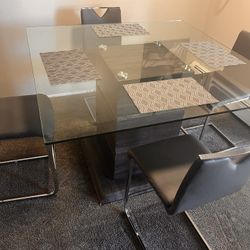 Dining Set 