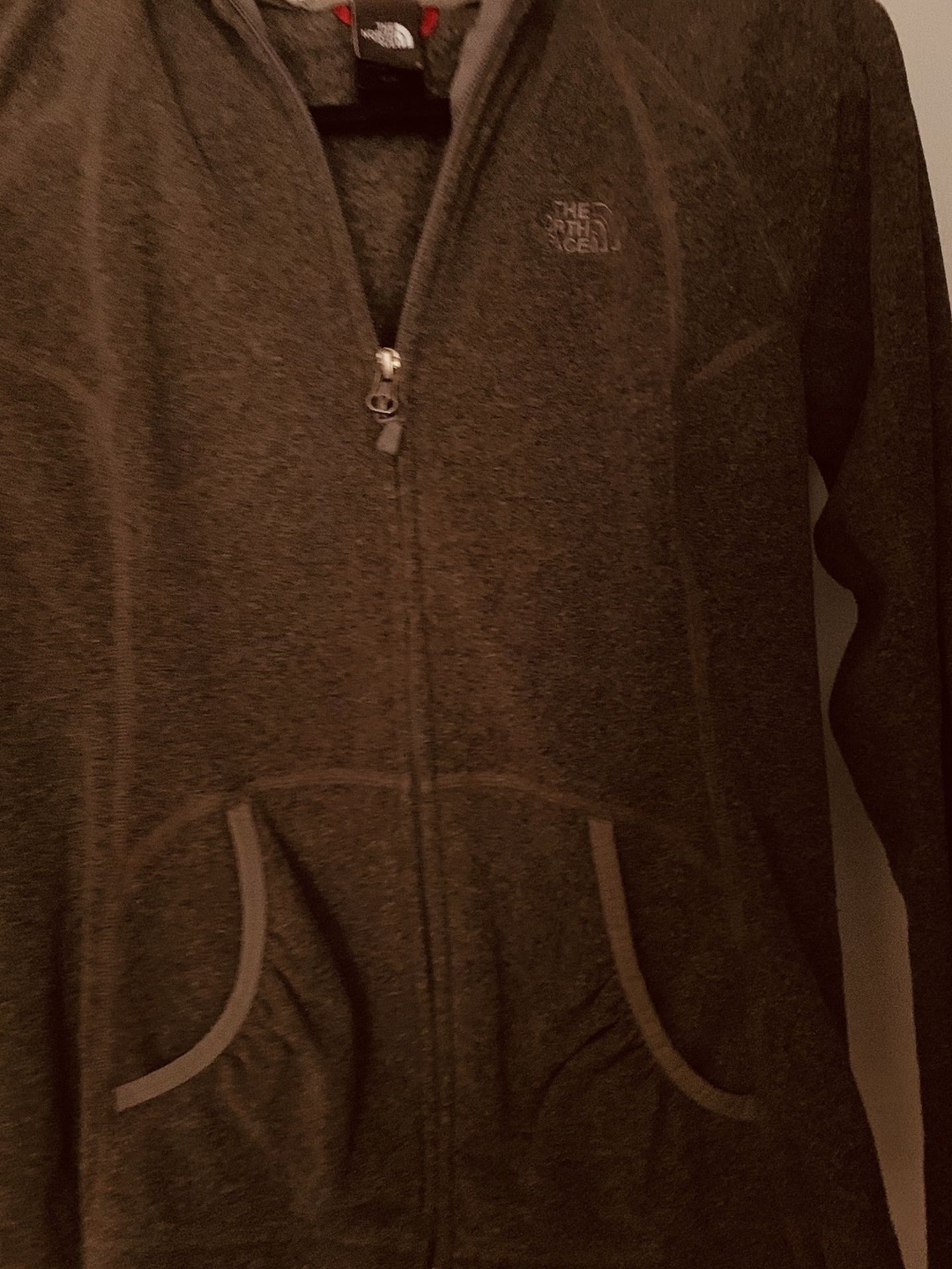 North Face Women’s Zip Sweatchirt