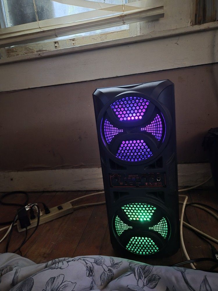 Brand New Speaker For Sale