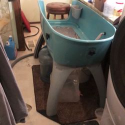 ‘Booster Bath’ Dog Wash Tub