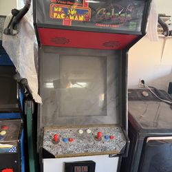 PAC man  arcade game