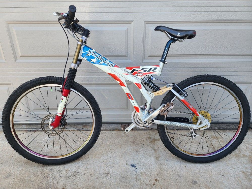 Specialized FSR Down Hill Mountain Full Suspension