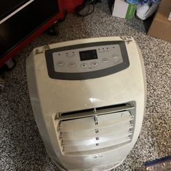 LG Portable Air Conditioner