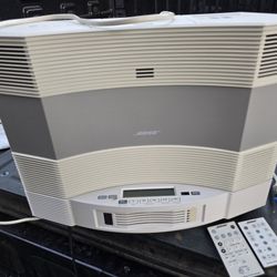 BOSE ACOUSTIC  WAVE 2 CD CHANGER WITH BOSE RECIEVER