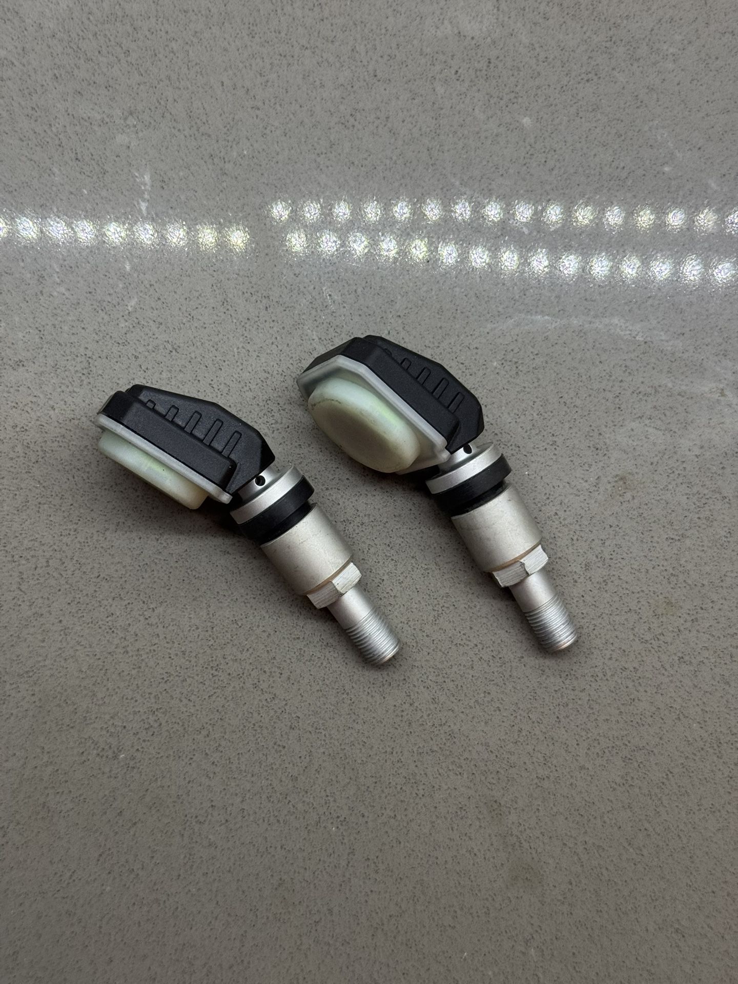 LAUNCH TSENSOR‑05 Universal TPMS Sensor 315/433 MHz (set of