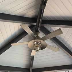 52" Ceiling Fan With Light - Northridge 