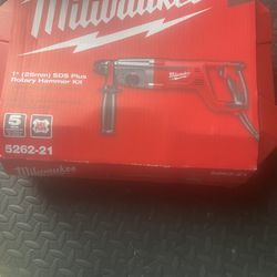 Milwaukee Rotary Hammer Kit