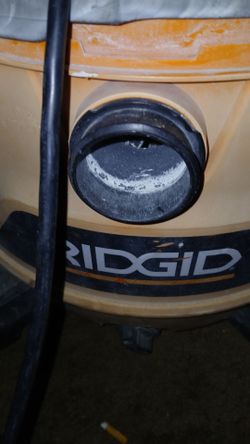 Rigid 17 gallon wet drive back works great.I just don't have the hose