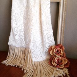 Handmade scarf with fringe