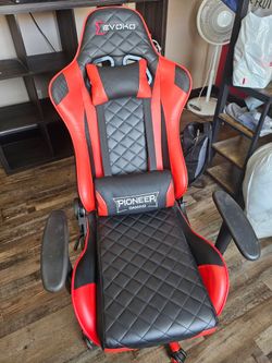 Devoko Pioneer Gaming Chair Black Red