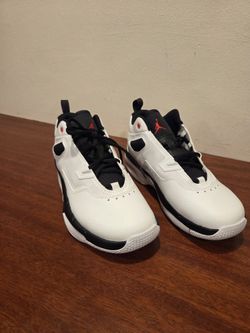 Jordan Stay Loyal 3 Size 6.5Y