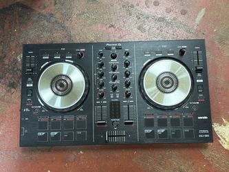 Pioneer DDJ-SB2 Portable 2-channel Controller for Serato DJ Pro