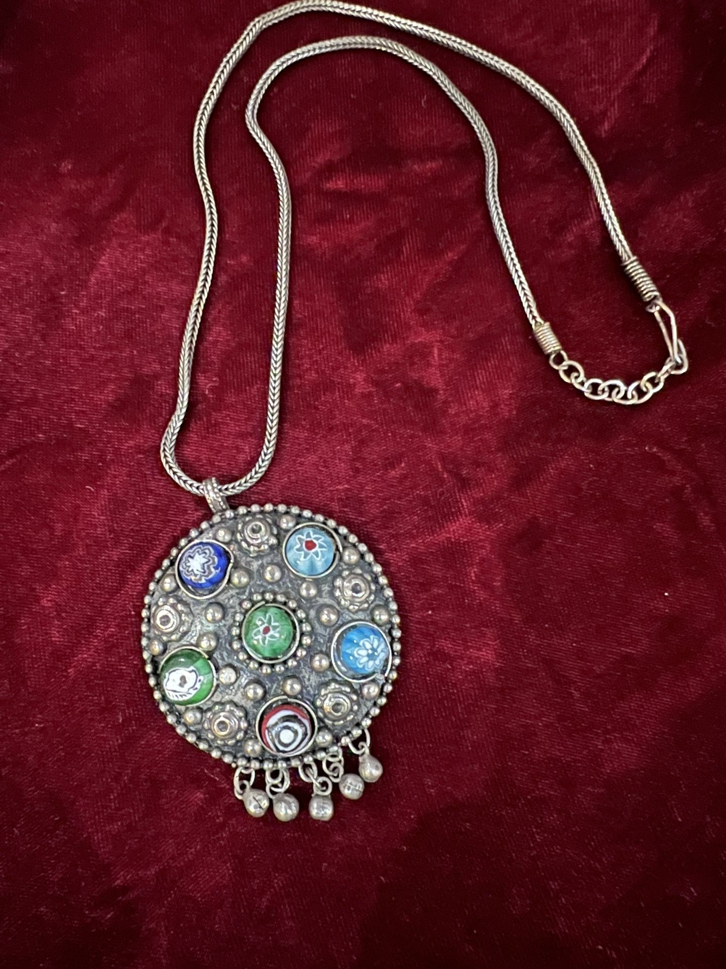 Silver Inlaid Milfori Glass Beaded Pendant Chain Necklace