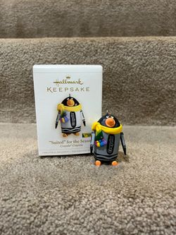 Hallmark Ornament Suited for the Season 2006 Crayola Crayons Keepsake