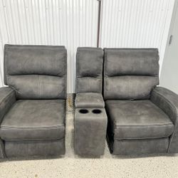 Loveseat Recliner with Console - Pick-up Only 
